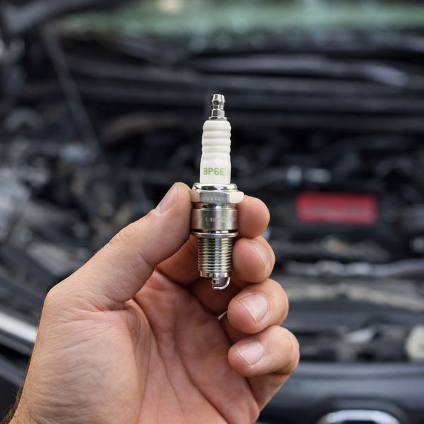 Свечи зажигания BP6E, NGK 5637, Серебристый / Свечи свечи / Автосвечи / Свечи для авто / Свечи на мотор 234597607 фото