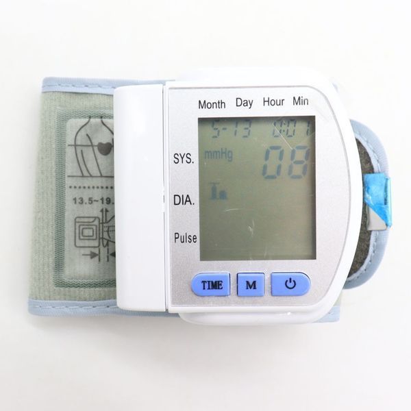 Тонометр на зап'ястя Automatic Blood Pressure + Пульсоксиметр LK-88 / Автоматичний вимірювач артеріального тиску 123457497(цей артикул вірний) фото