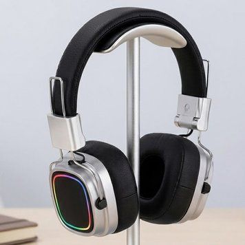 Бездротові навушники Bluetooth, підсвічування, AUX, SD, Type-C, Чорний / Блютуз навушники / Накладні навушники акумуляторні 234596976 фото