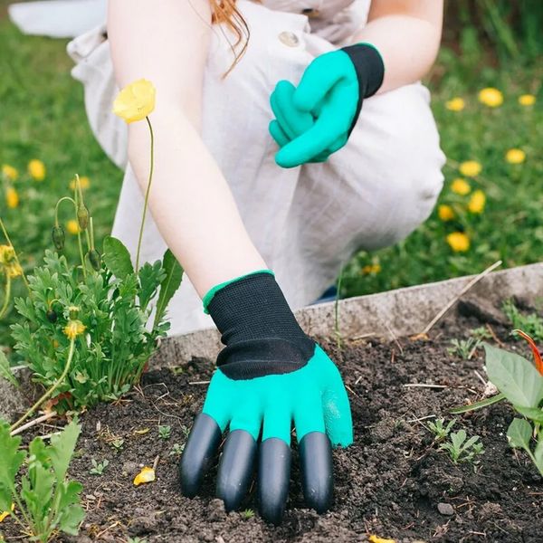 Садові рукавички з кігтями GARDEN GLOVES / Рукавиці для садівництва та городу / Водонепроникні гумові рукавички для саду 123459763 фото