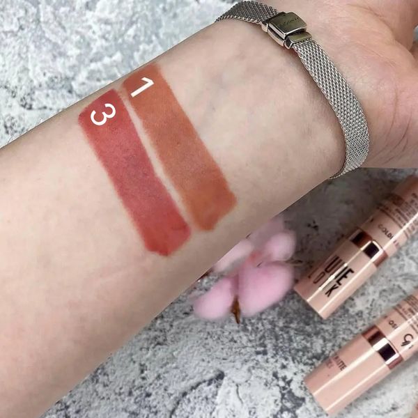 Матова помада для губ Rose Nude Look Perfect Matte Lipstick, 1 Coral Nude / Нюдова губна помада 234567649 фото