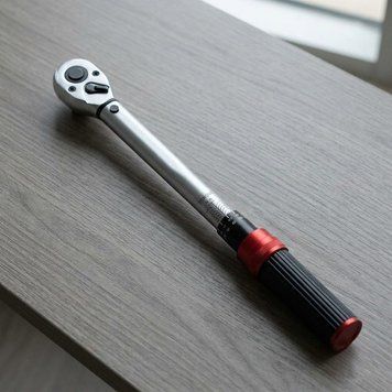 Регулируемый динамометрический ключ 3/8", 5-60 Нм, Черный / Ключ динамометрический для замены шин 234590928 фото